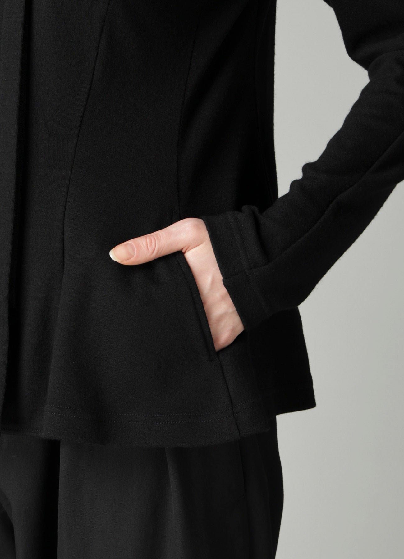 WOOL INTERLOCK WAIST DARTS ZIP CARDIGAN – THE SHOP YOHJI YAMAMOTO