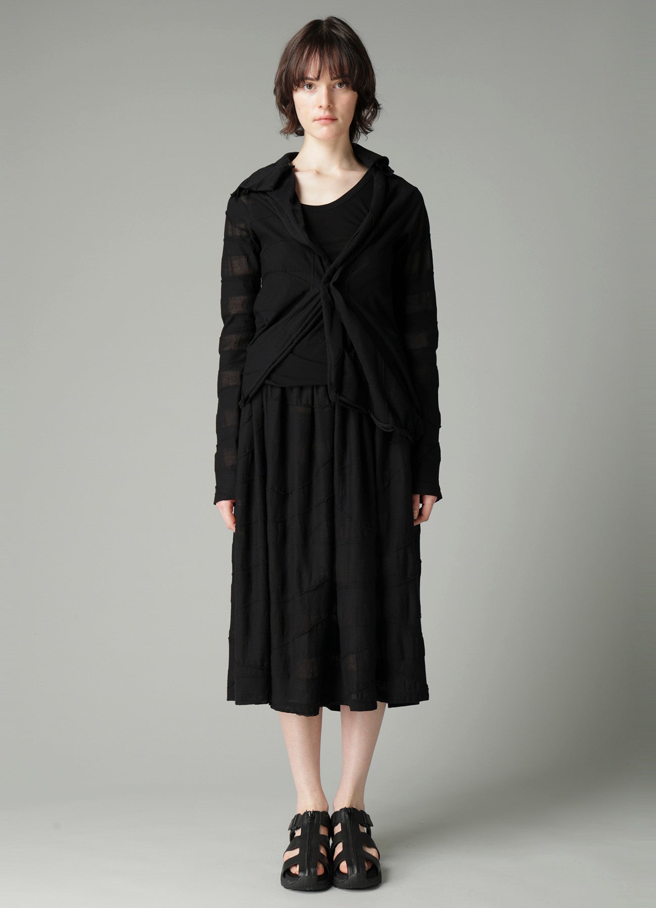 TUCK JACQUARD GATHER DETAIL CARDIGAN