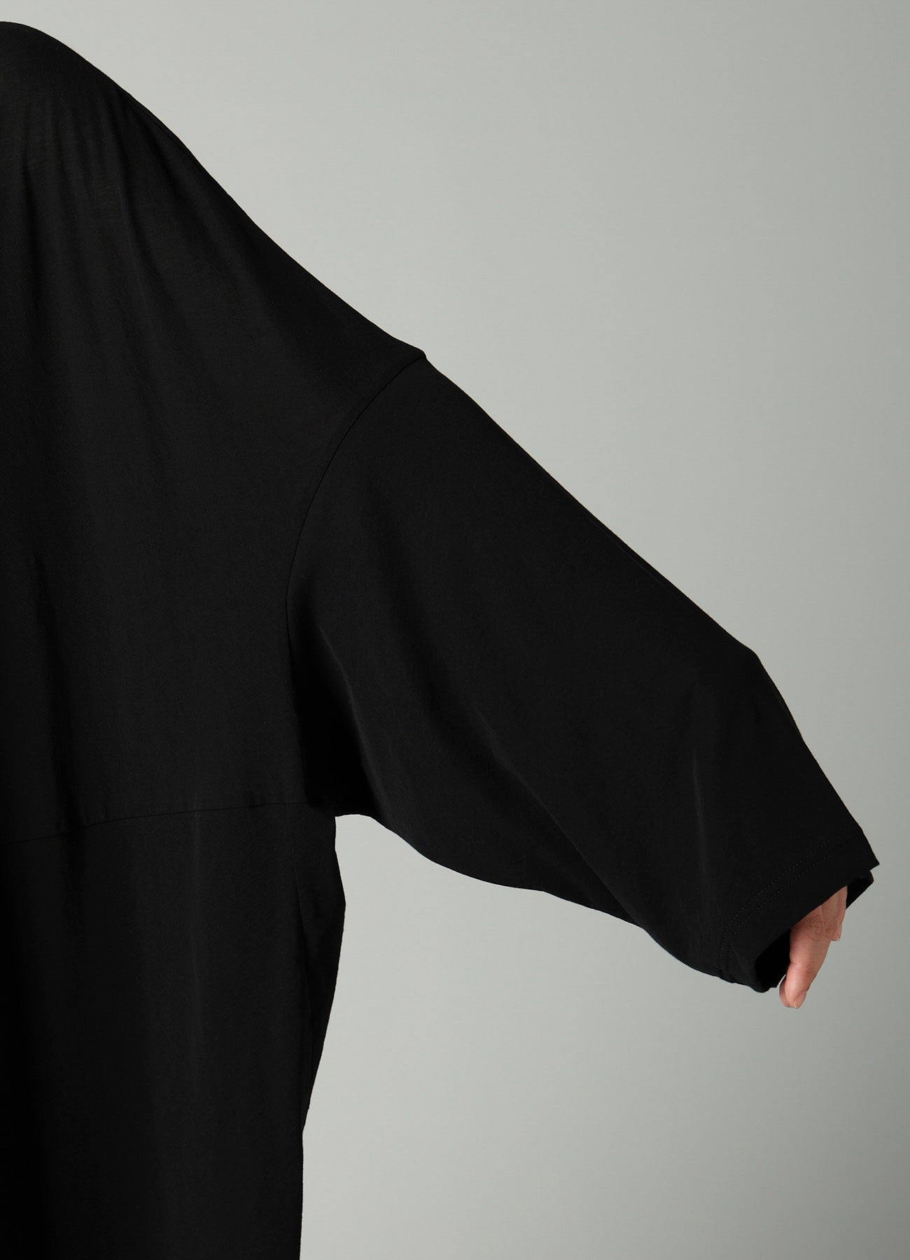 SOFT SINGLE JERSEY UNBALANCED LONG SLV T