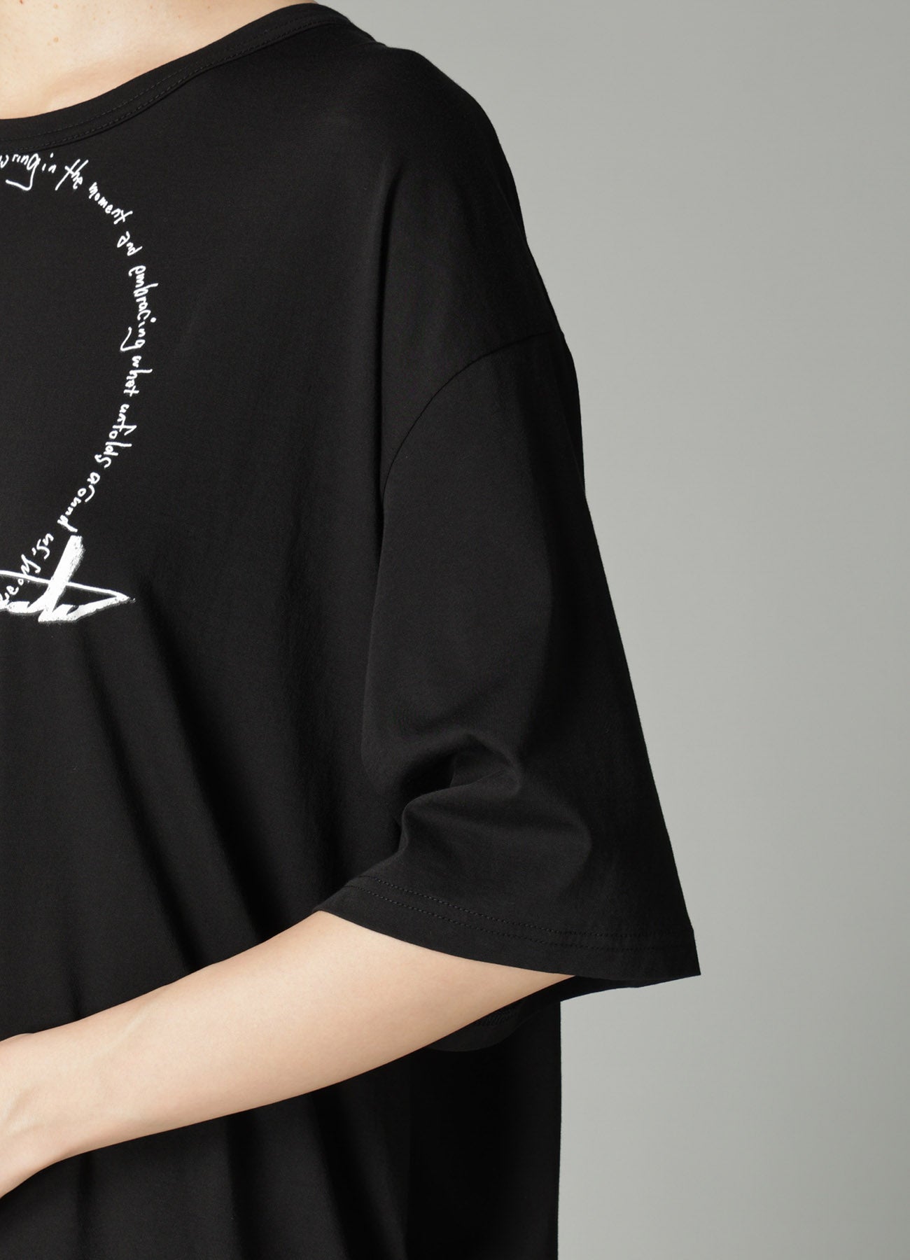 COTTON SINGLE JERSEY SWIRL YY SHORT SLV T