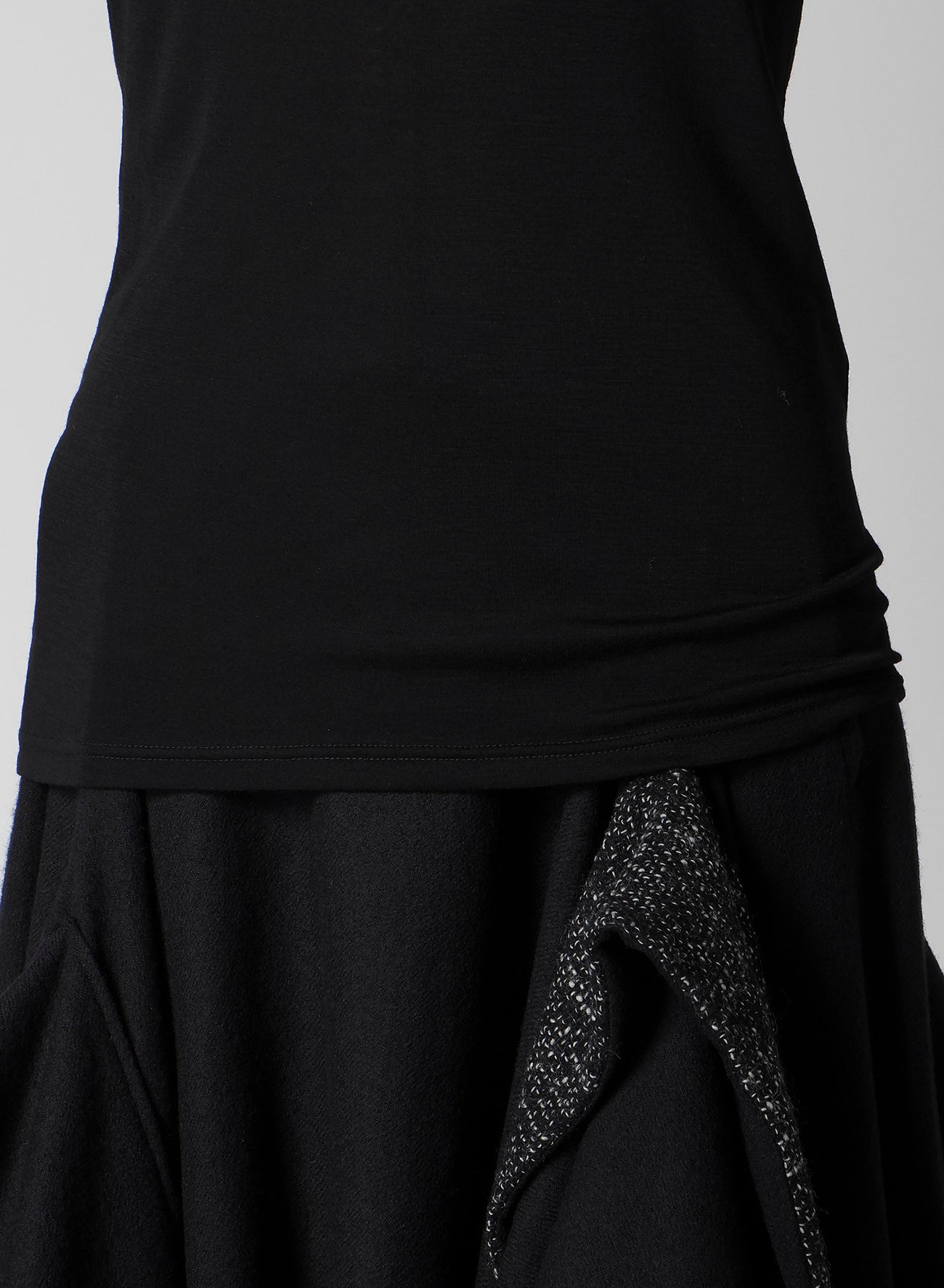 WOOL CHIFFON HIGHNECK LONG T B