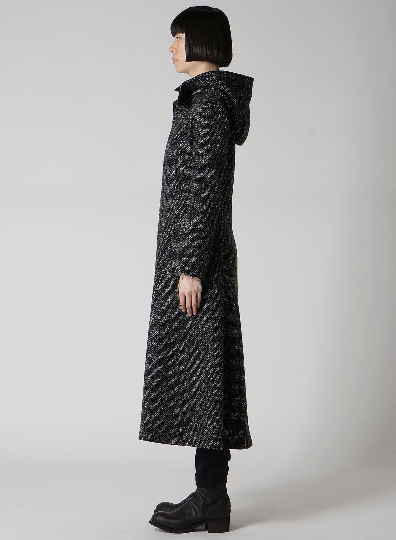 HANDMADE TWEED HOODED ZIP COAT
