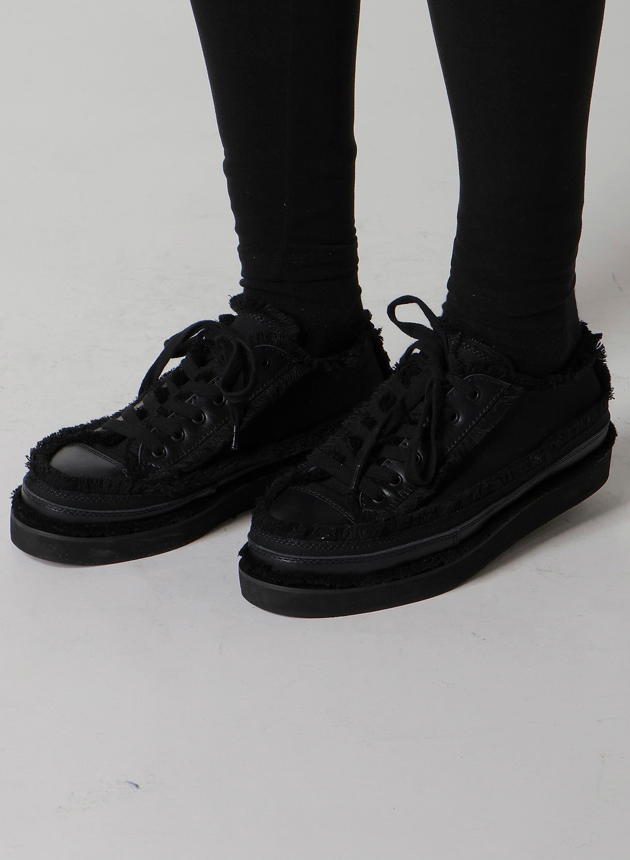COTTON CANVAS A LOW-CUT FRINGE SNEAKERS