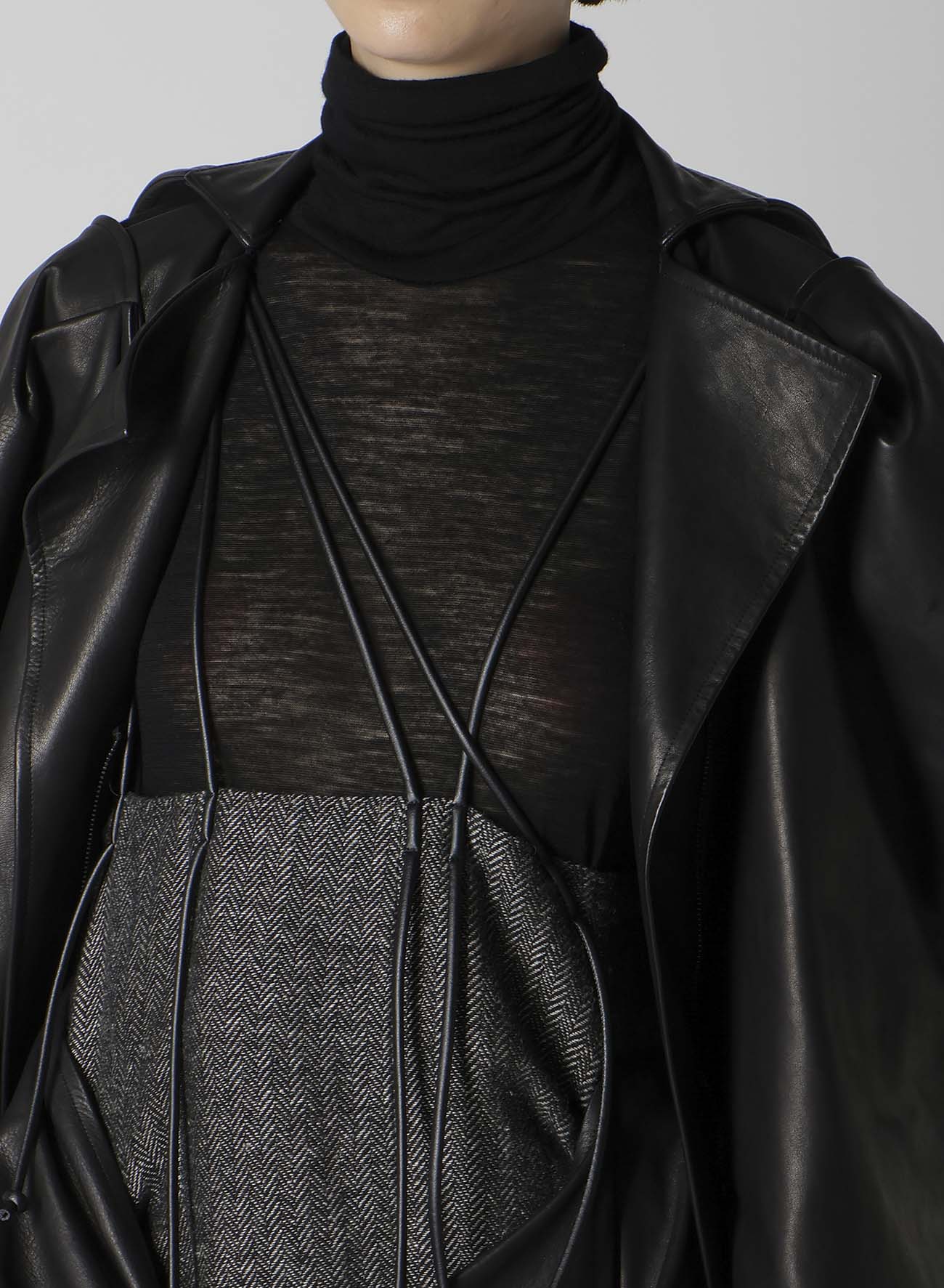 HORSE LEATHER TUCKED SLV BELTED JACKET