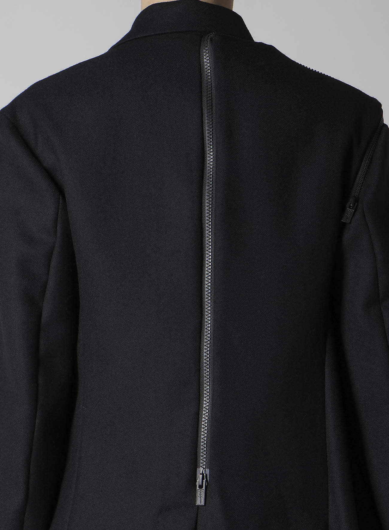 W/SAXONY  ZIP DETAIL JACKET