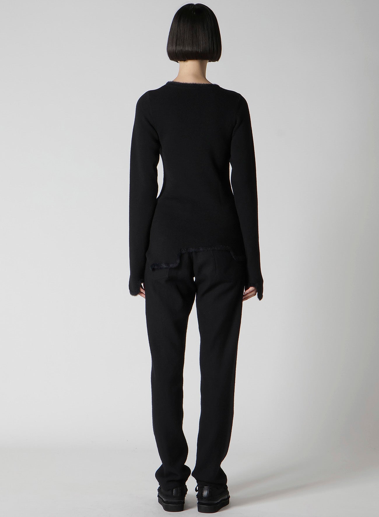 12G RIB JAGGED HEM ROUND NECK PO