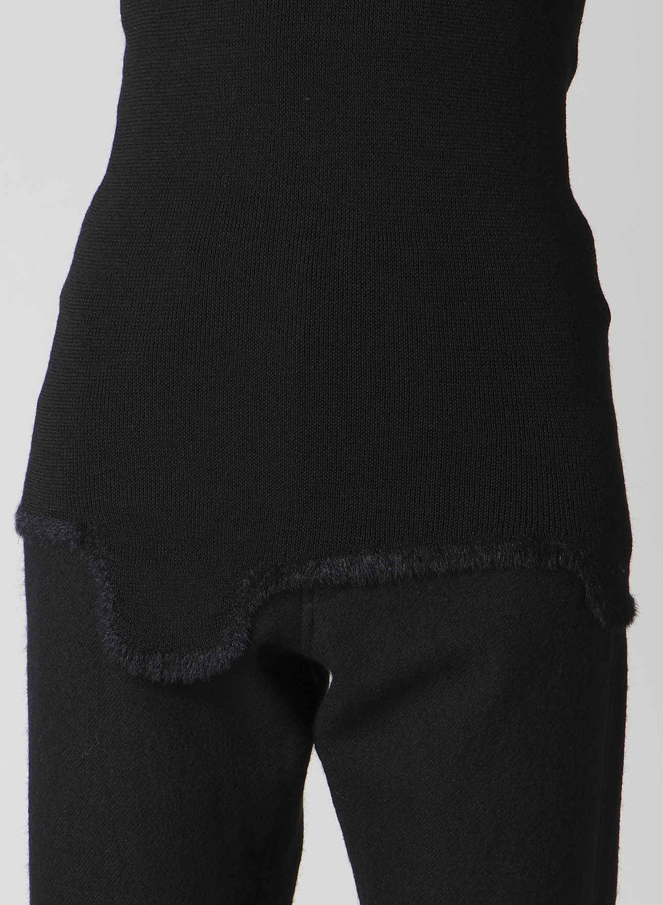 12G RIB JAGGED HEM HIGH NECK PO