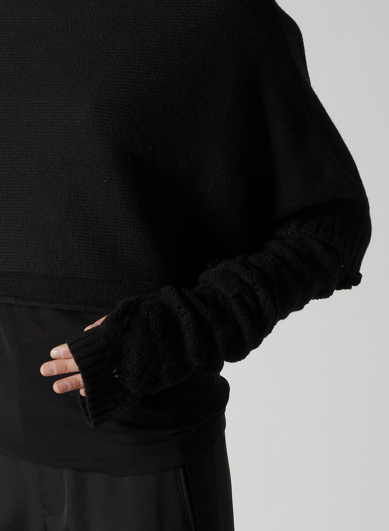 7G PLAIN STITCH LINKS CROPPED HN PO W/ARM WARMERS