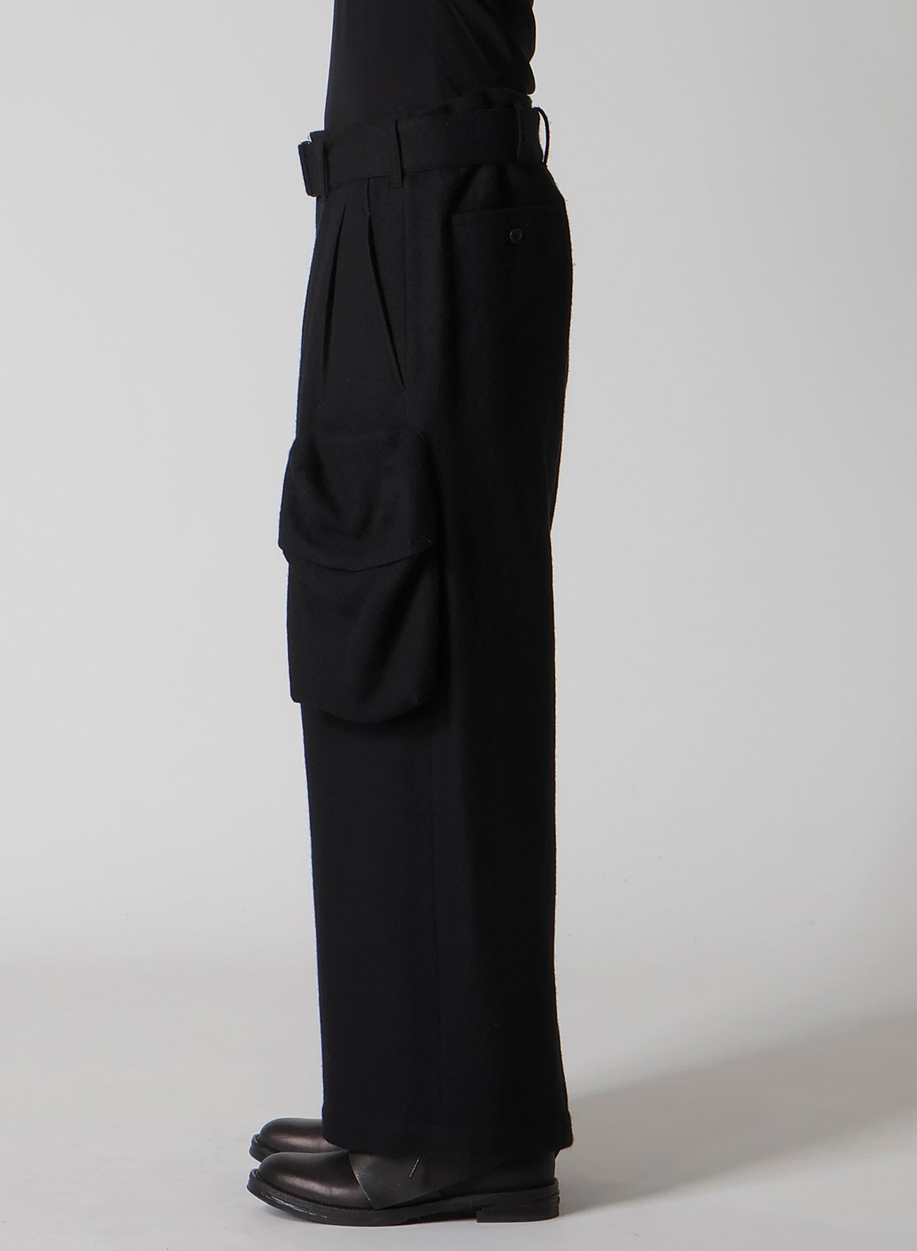 WOOL VIYELLA L OUT POCKET WIDE PANTS