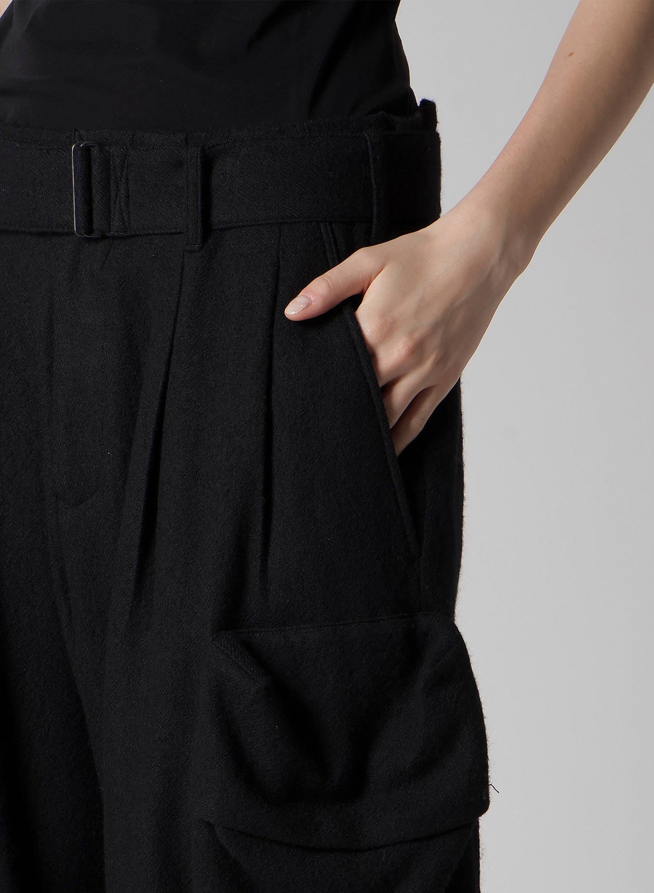 WOOL VIYELLA L OUT POCKET WIDE PANTS