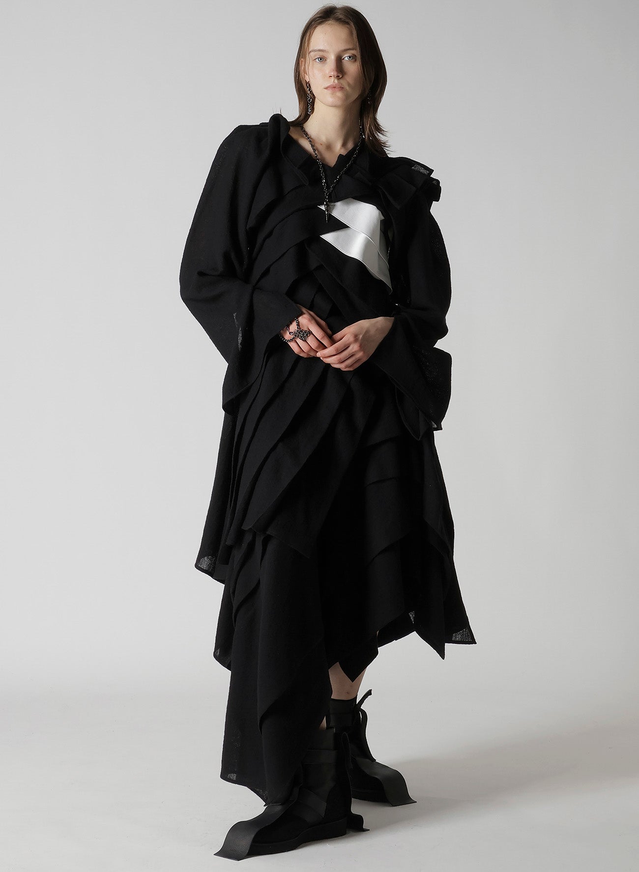 WOOL GAUZE TUCKED STITCH D SKIRT