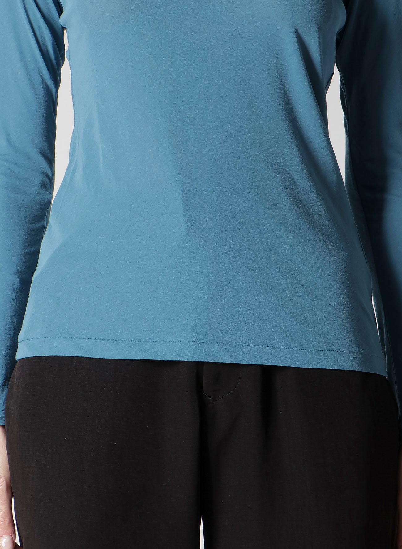 HIGH TWISTED JERSEY LONG SLV ROUND NECK T