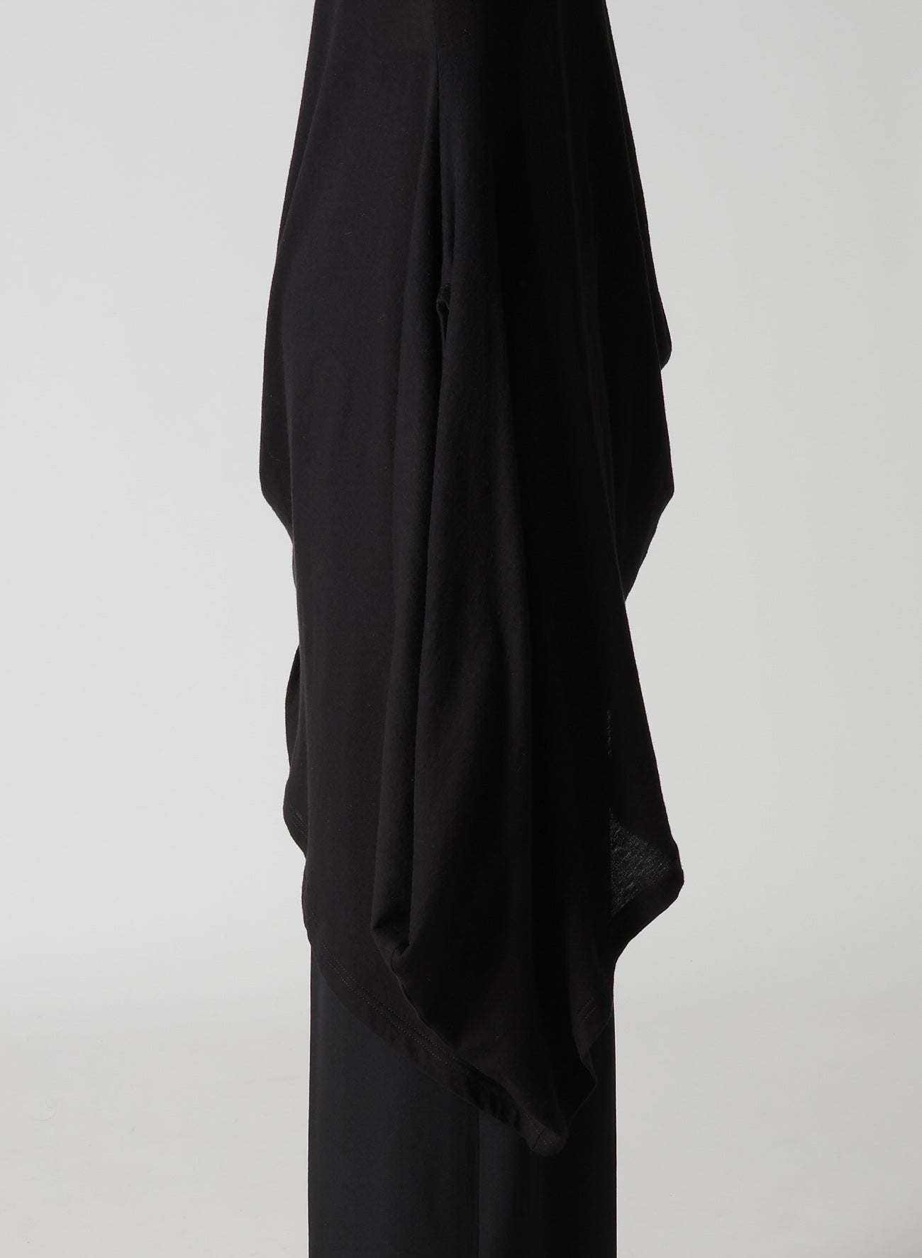 C ANGORA CASHMERE SINGLE JERSEY R DRAPED ROUND NECK PO