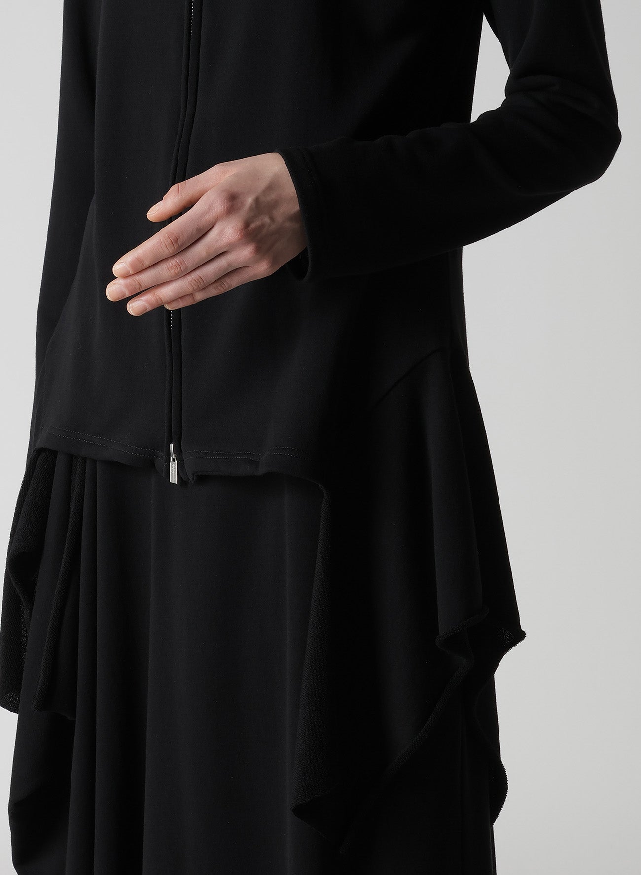 HIGH TWISTED GAUZE TERRY SIDE DRAPED ZIP CARDIGAN