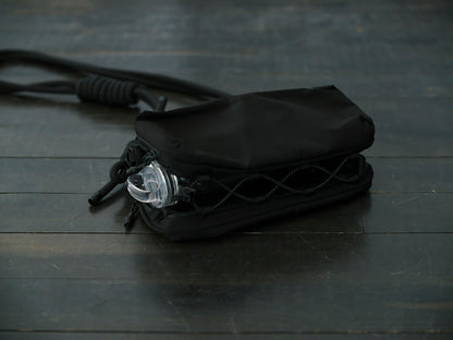 TECH SATEEN BOTTLE SACOCHE
