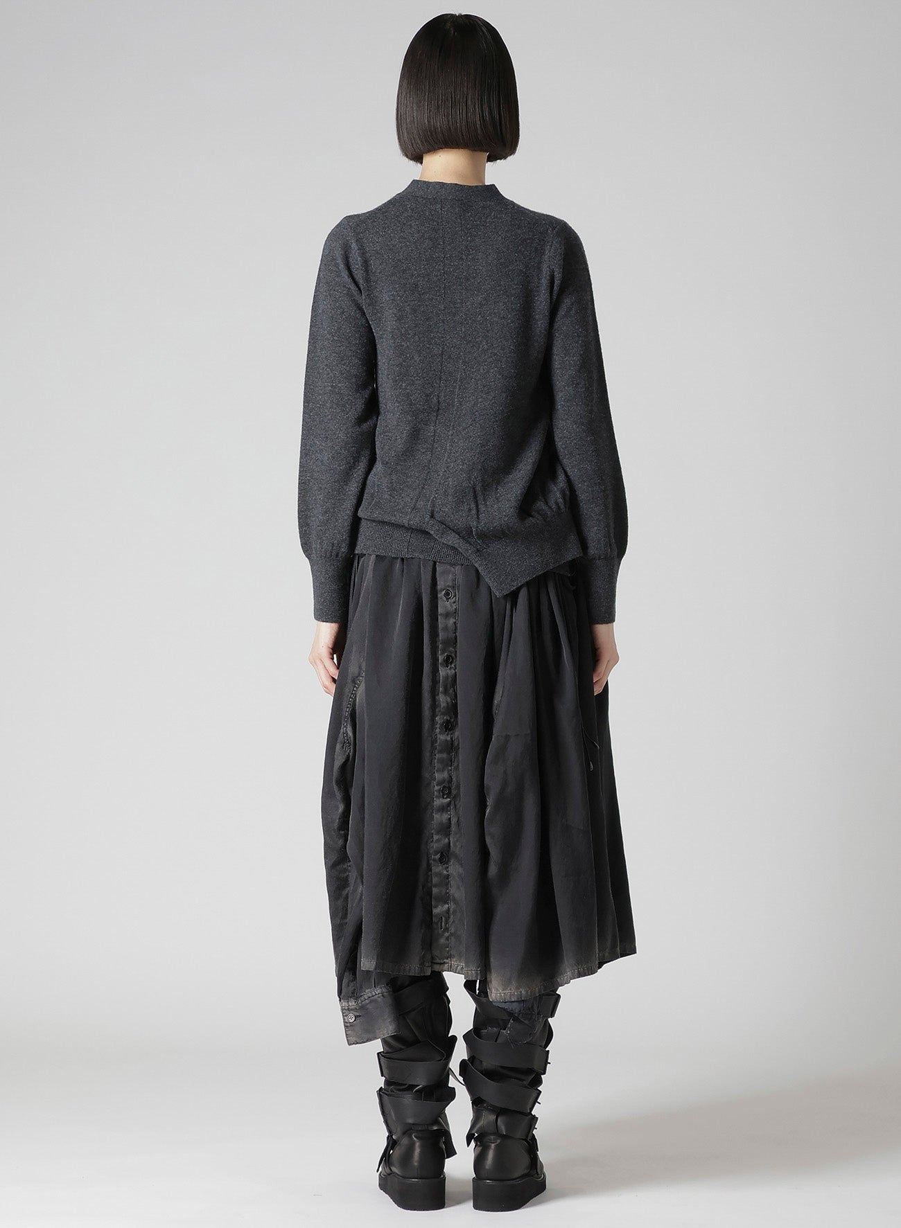 QUARTZ 2/26 TWISTED CARDIGAN