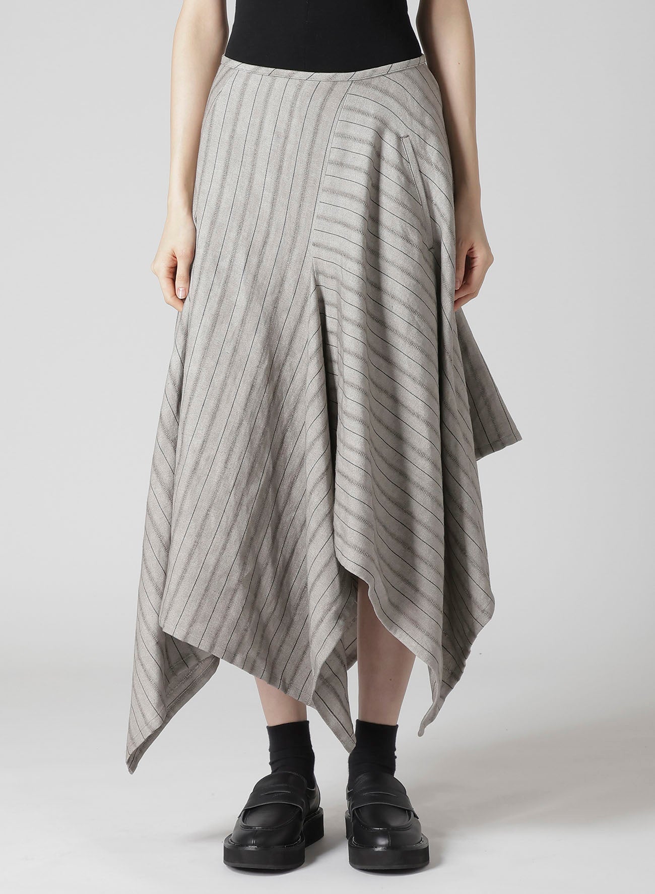 ヨウジヤマモト FT-S51-005 スカート C/Li STRIPE ASYMMETRIC SKIRT – THE SHOP YOHJI YAMAMOTO