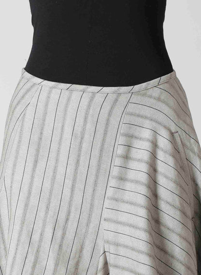 C/Li STRIPE ASYMMETRIC SKIRT