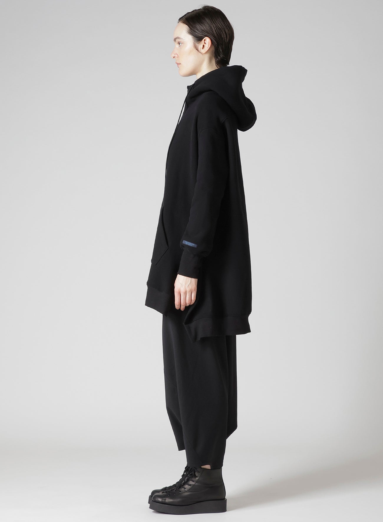 Liy/C BRUSHED FRENCH TERRY UNBALANCED HOODIE B