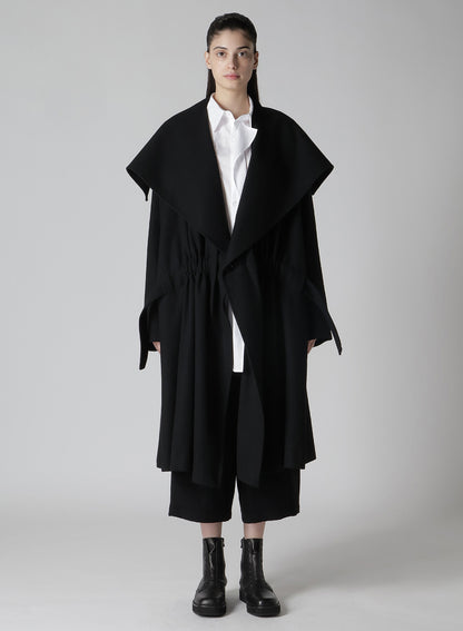 SHRINK WOOL GABARDINE FRONT GATHER DETAIL COAT