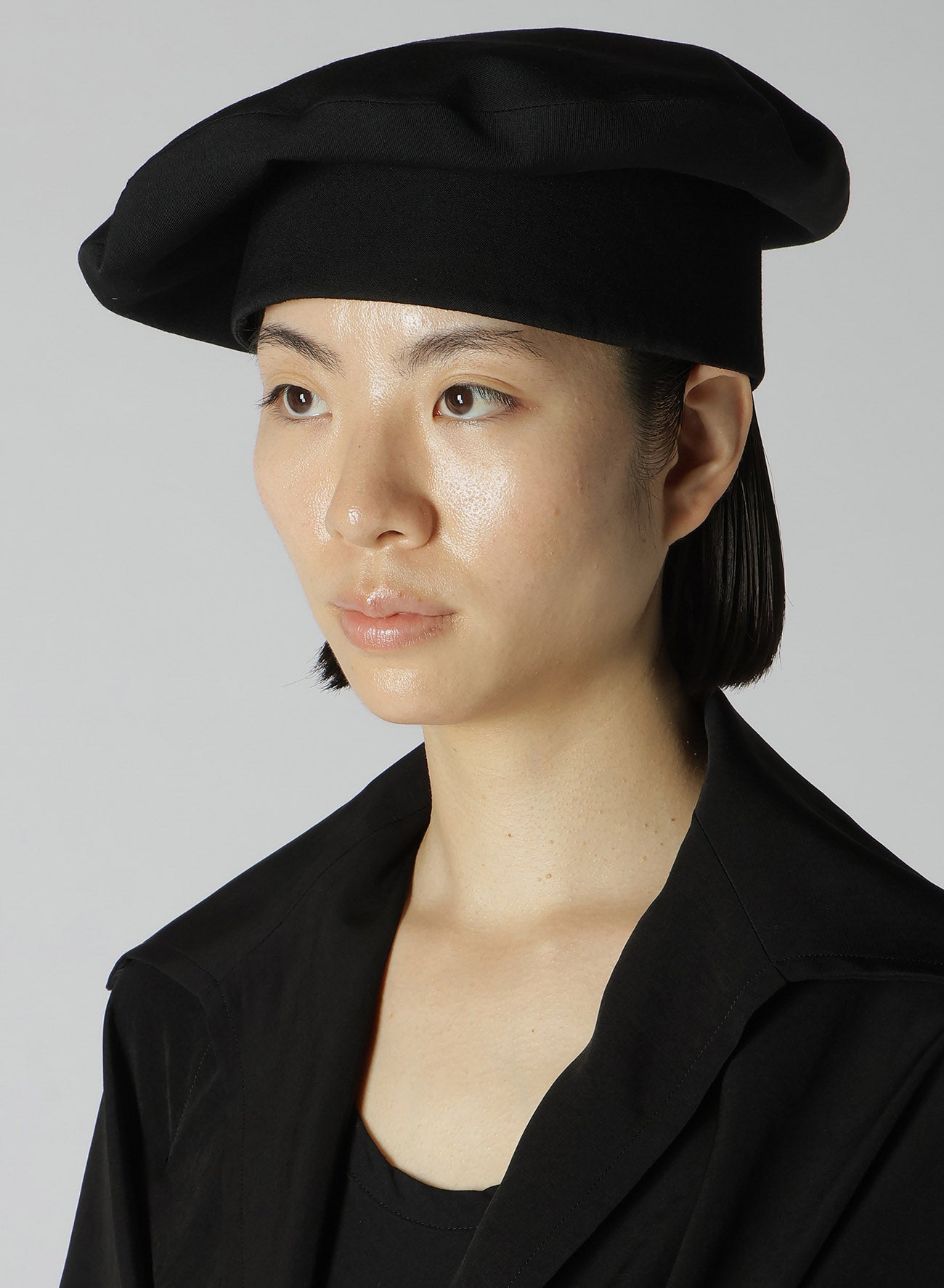 GABARDINE BUCKET BERET