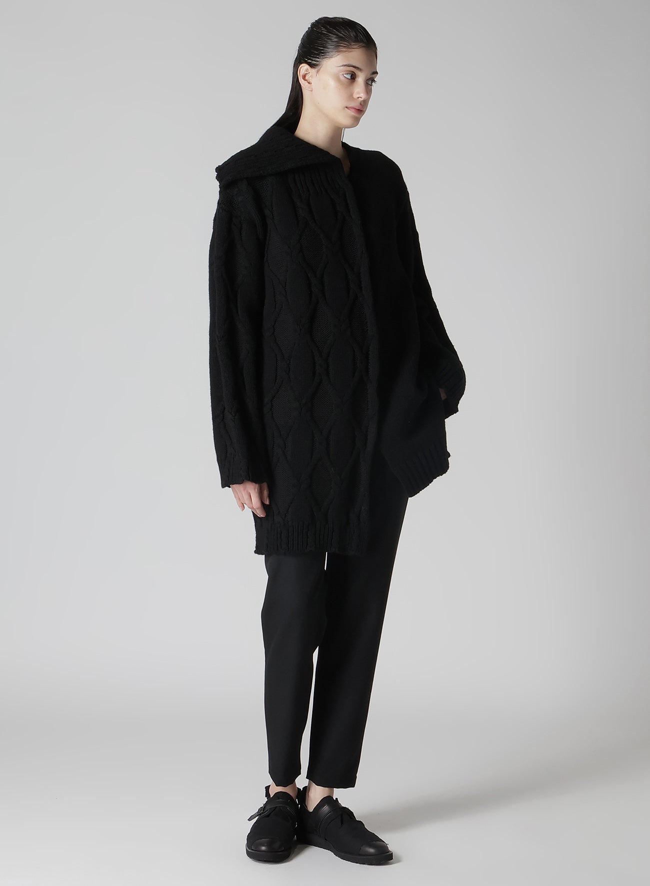 PLATING CABLE KNIT ASYMMETRY PANELED PO