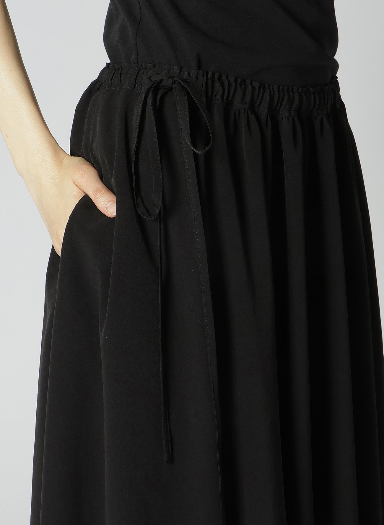 TA/PE CREPE DE CHINE WIDE GATHERED SKIRT