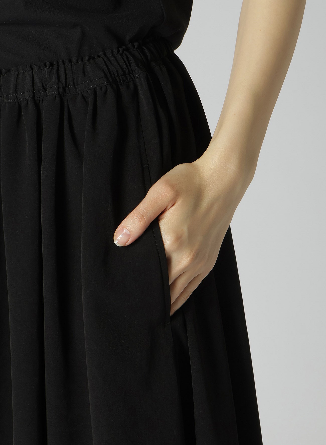 TA/PE CREPE DE CHINE WIDE GATHERED SKIRT