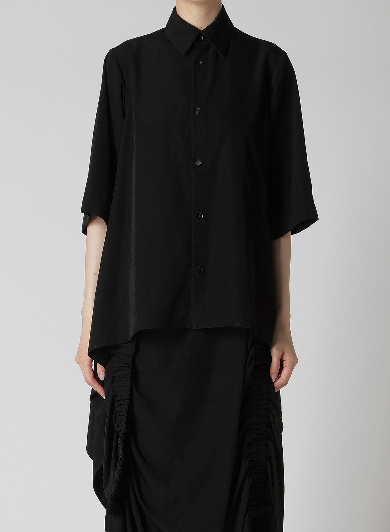 SHORT SLEEVE SHIRT