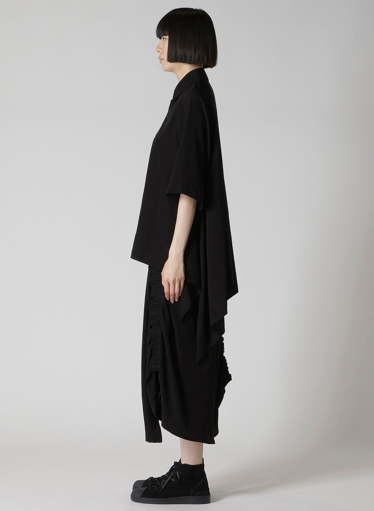 SHORT SLEEVE SHIRT
