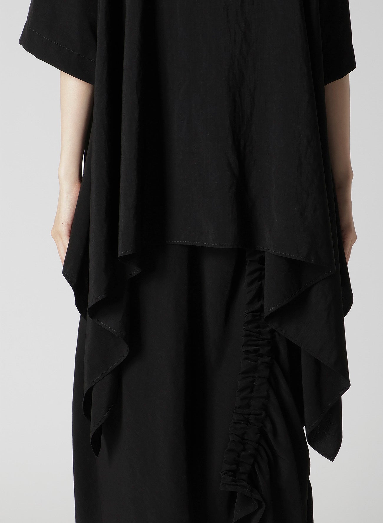 SHORT SLEEVE SHIRT