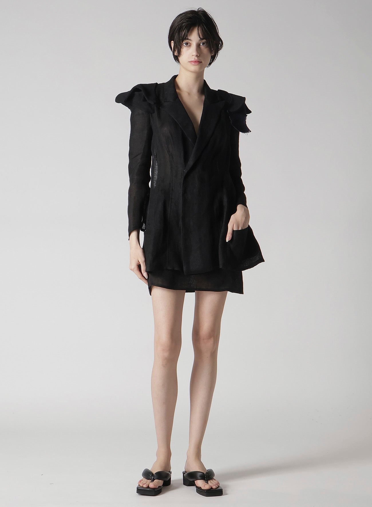 Li DOUBLE GAUZE SHOULDER MOTIF JACKET