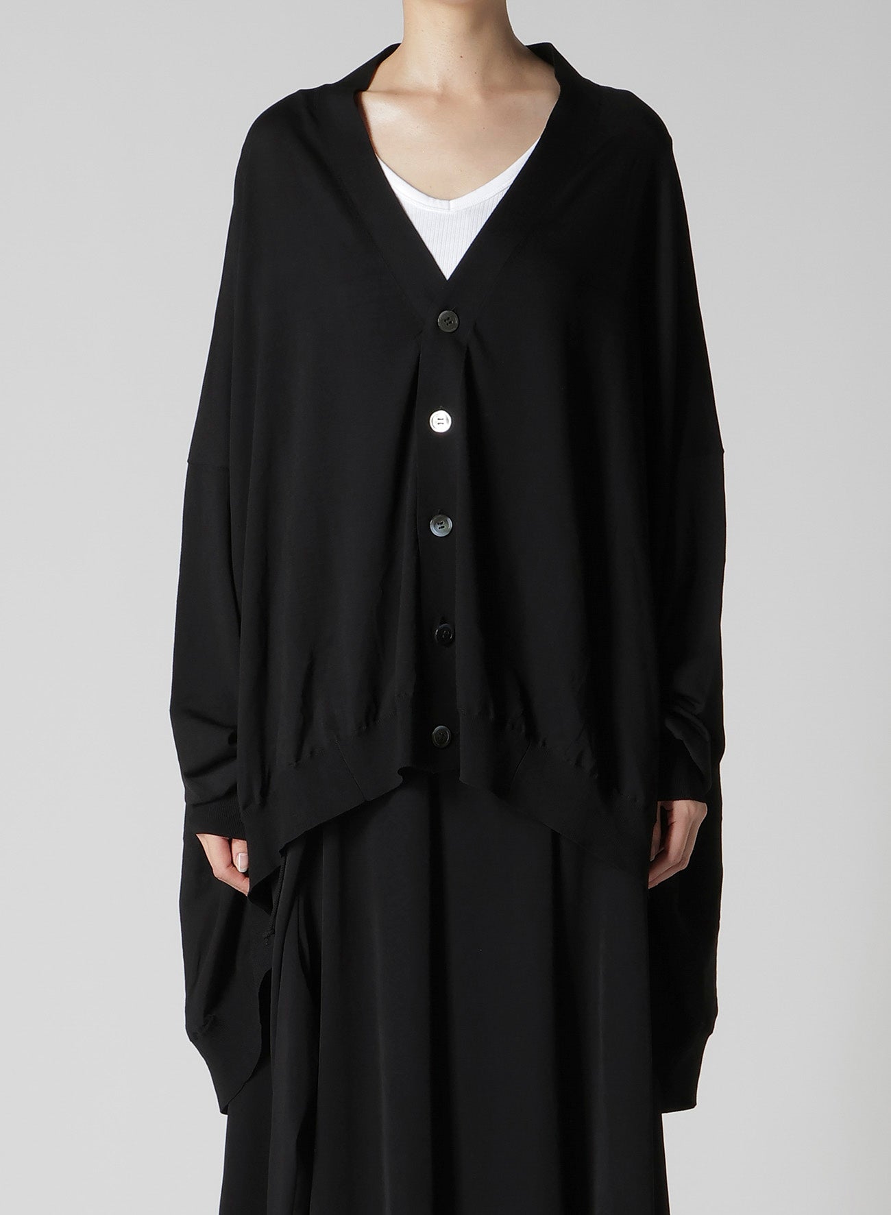 RYO 18G V NECK CARDIGAN – THE SHOP YOHJI YAMAMOTO