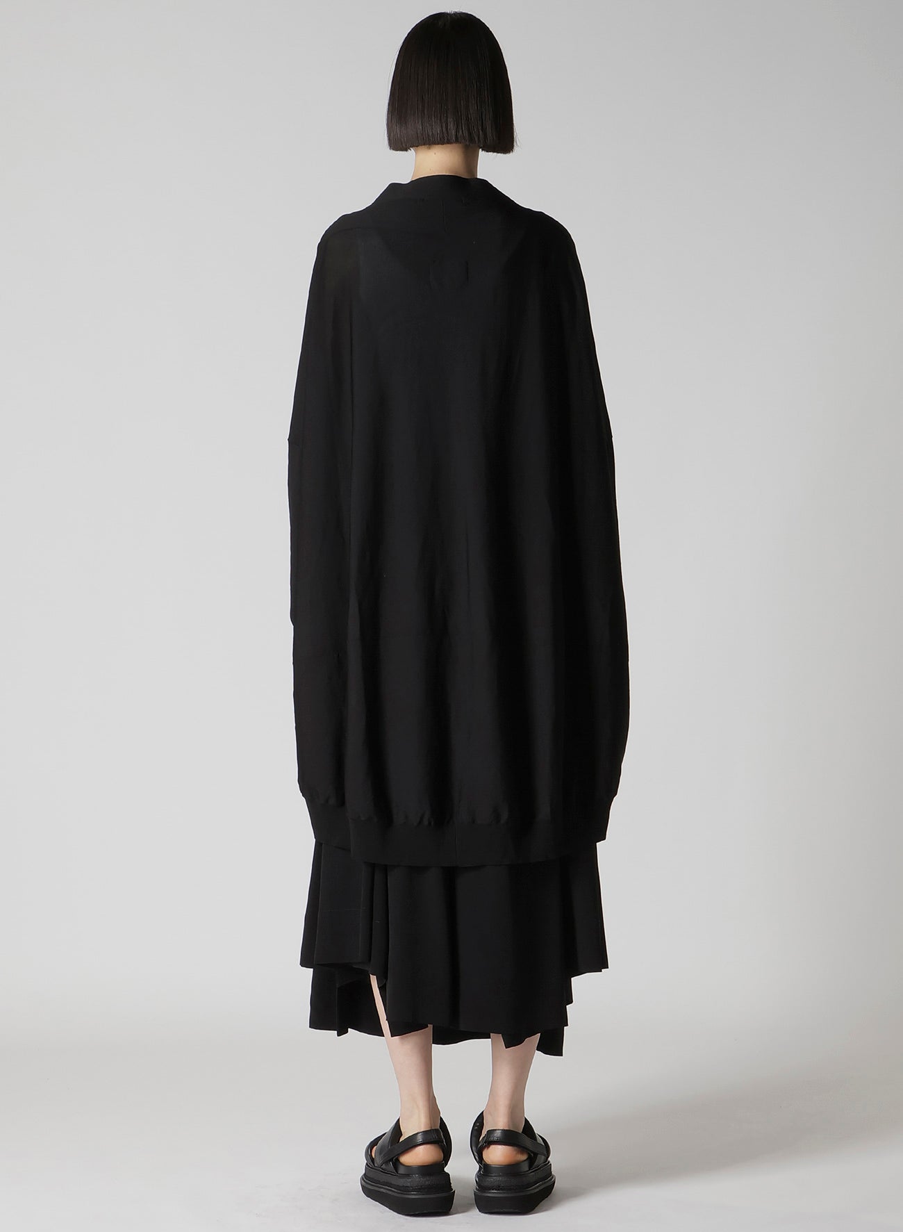 RYO 18G V NECK CARDIGAN – THE SHOP YOHJI YAMAMOTO