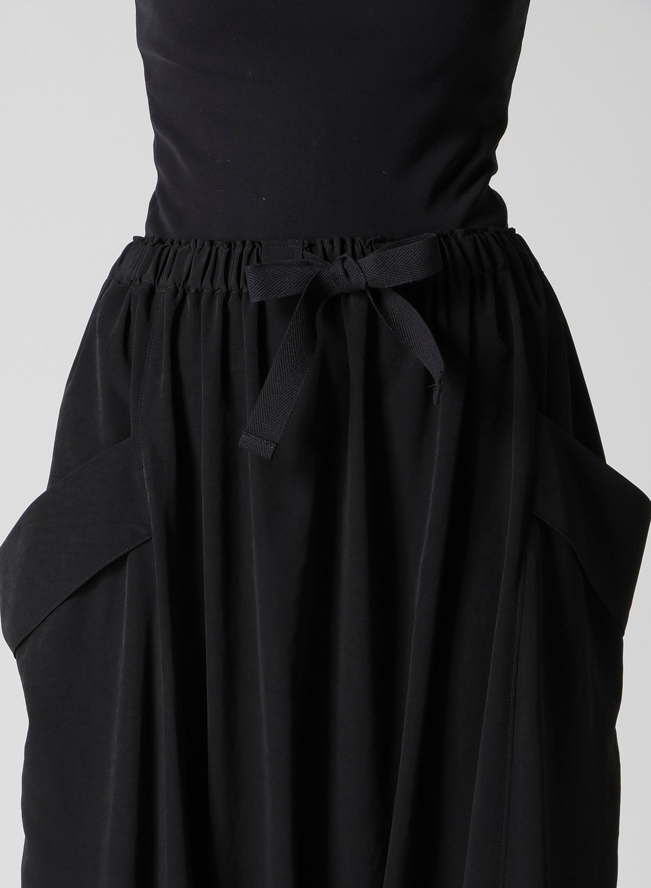 TA/PE CREPE DE CHINE BIG POCKET SAROUEL PANTS