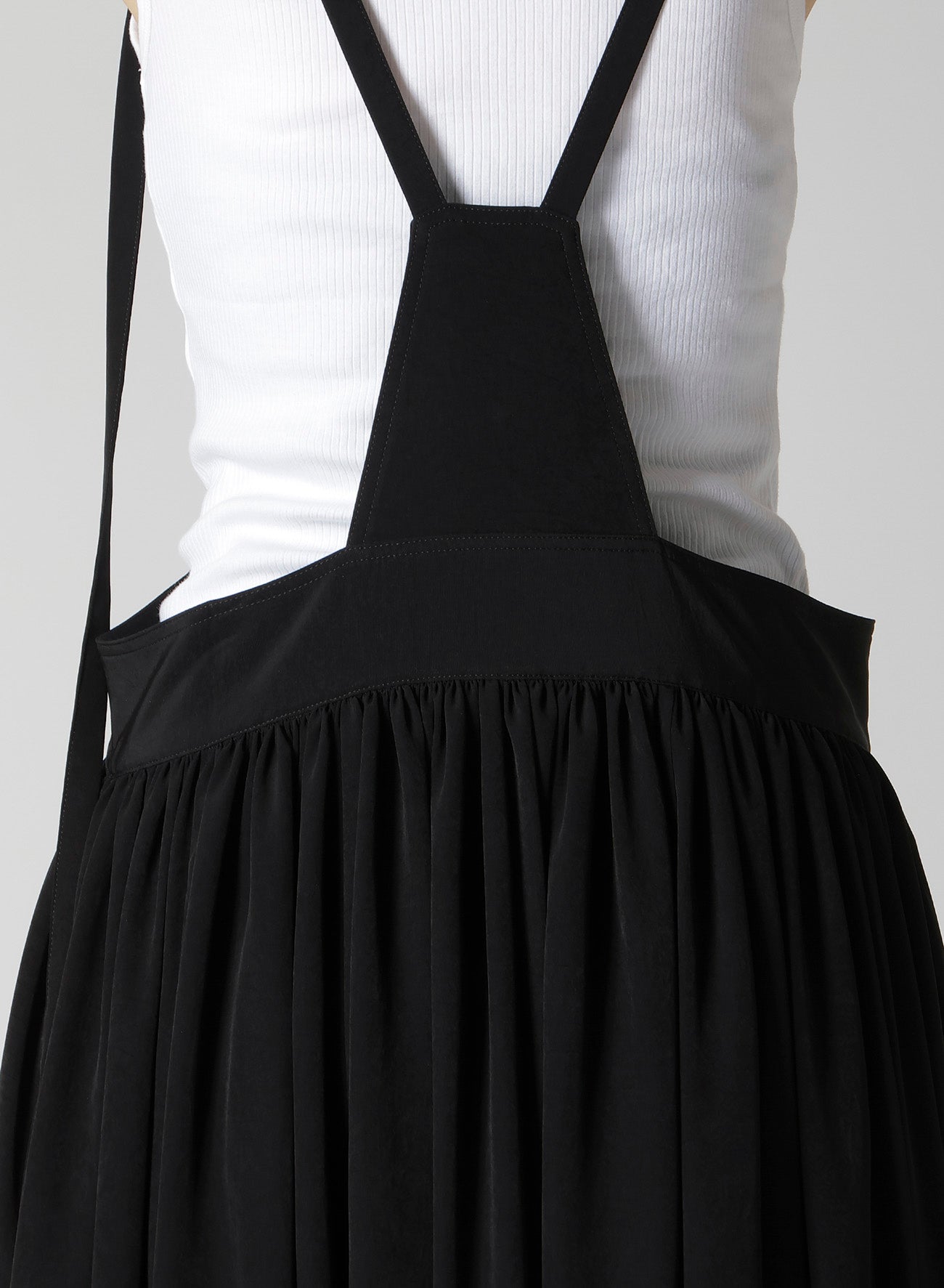 TA/PE CREPE DE CHINE FRONT BUTTON SUSPENDER SKIRT