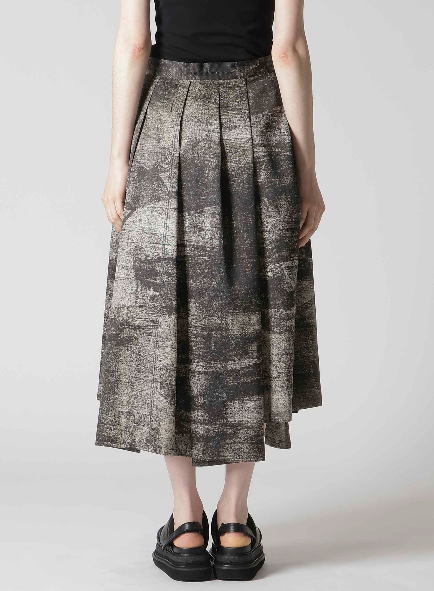WALL PT UNBALANCED TUCK SKIRT
