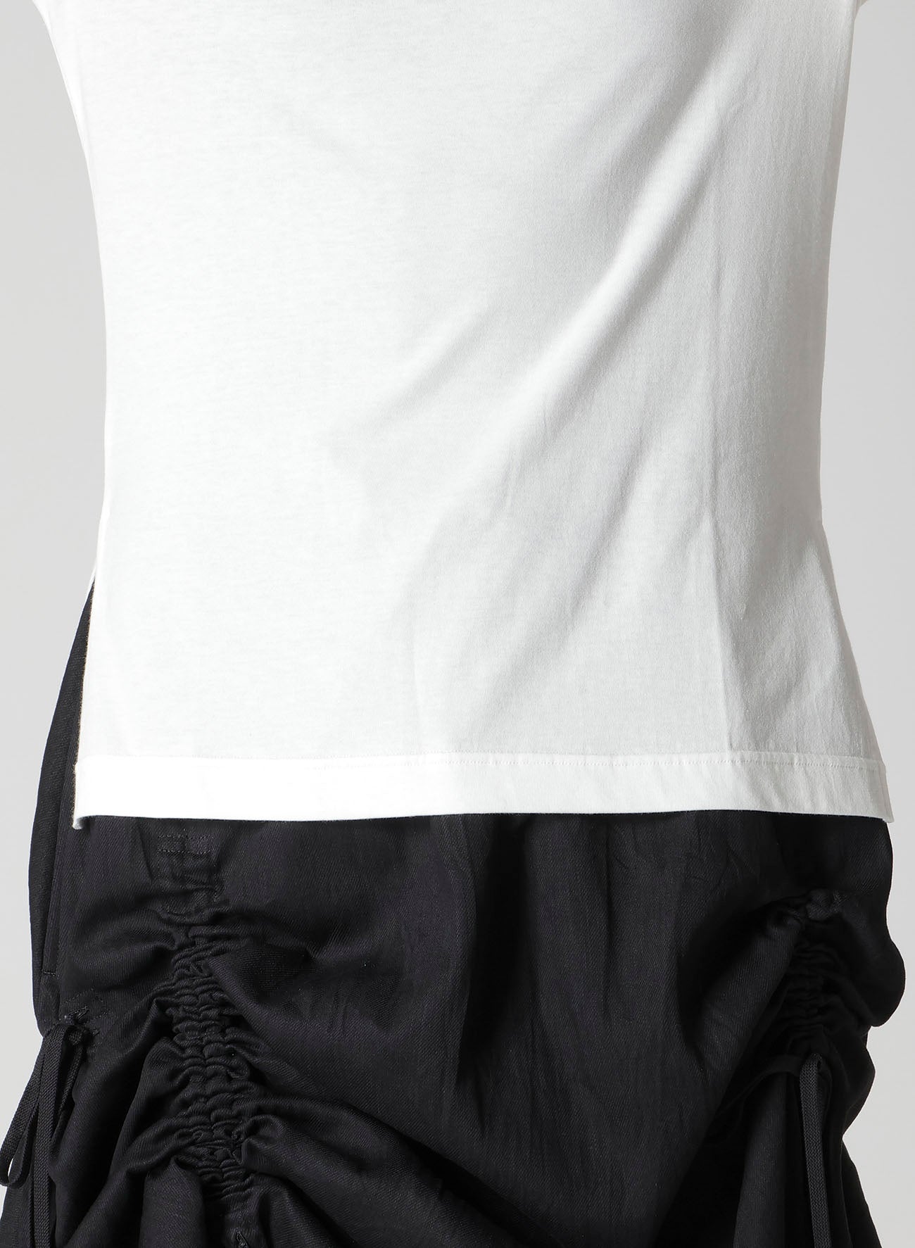 COTTON SINGLE JERSEY SLIT DETAIL T