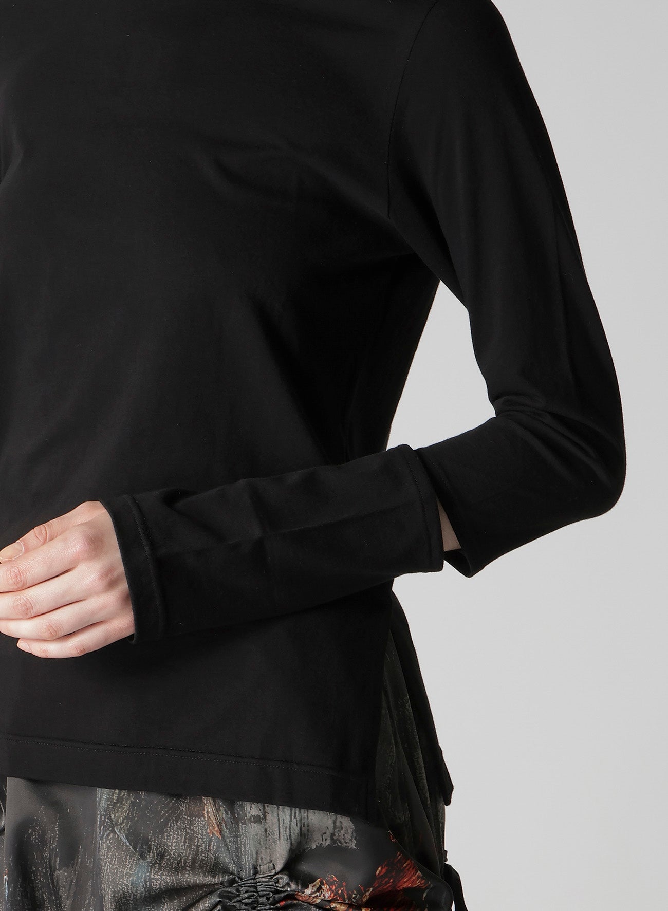 COTTON SINGLE JERSEY SLIT DETAIL T