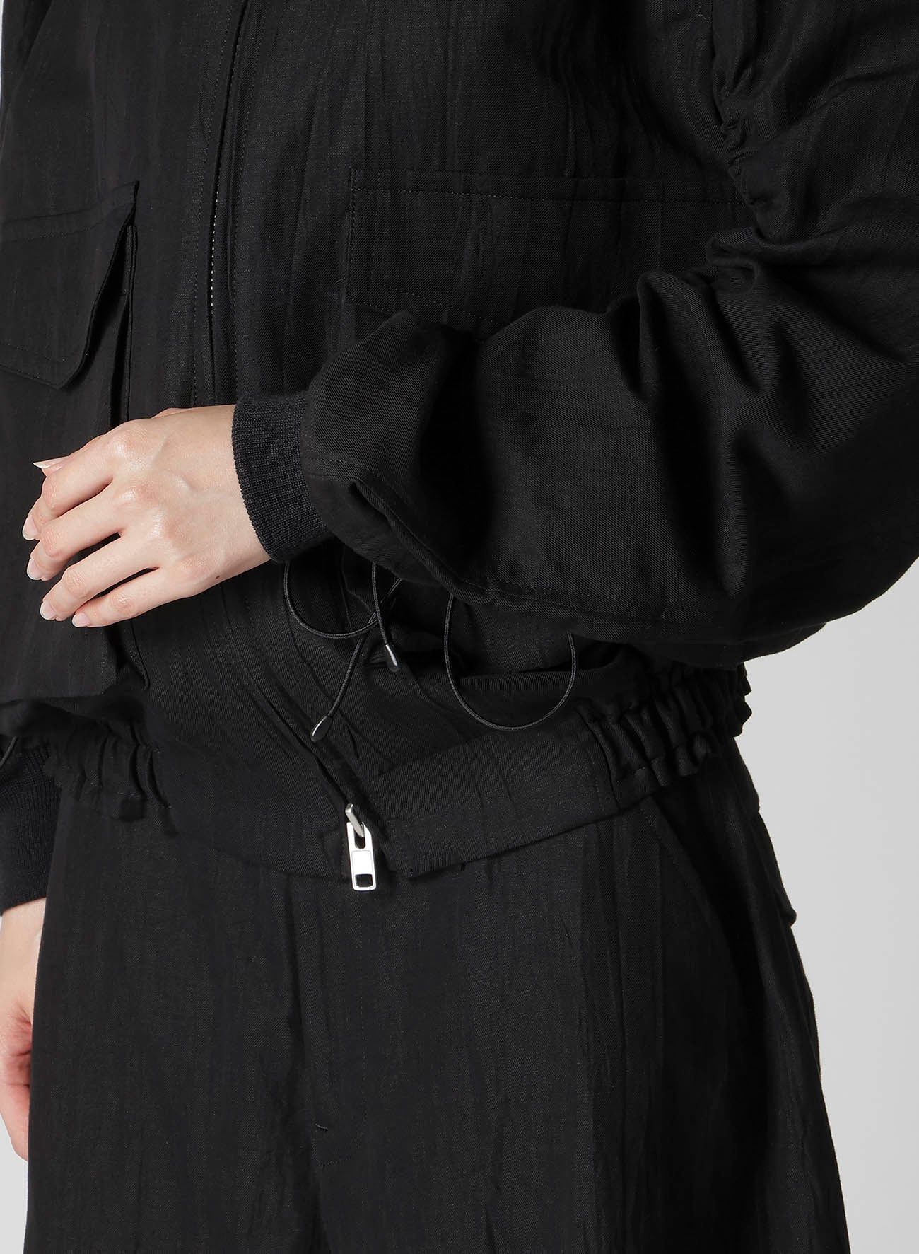 MIXED WEAVE TWILL SHIRRING SLEEVE JACKET