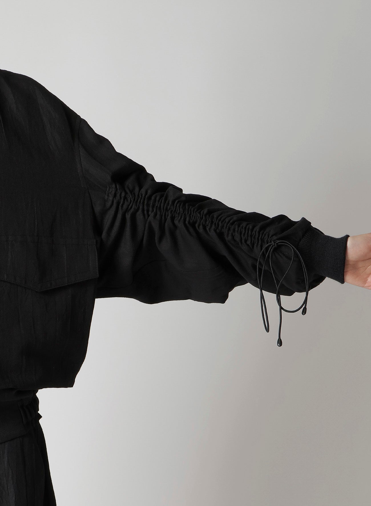 MIXED WEAVE TWILL SHIRRING SLEEVE JACKET