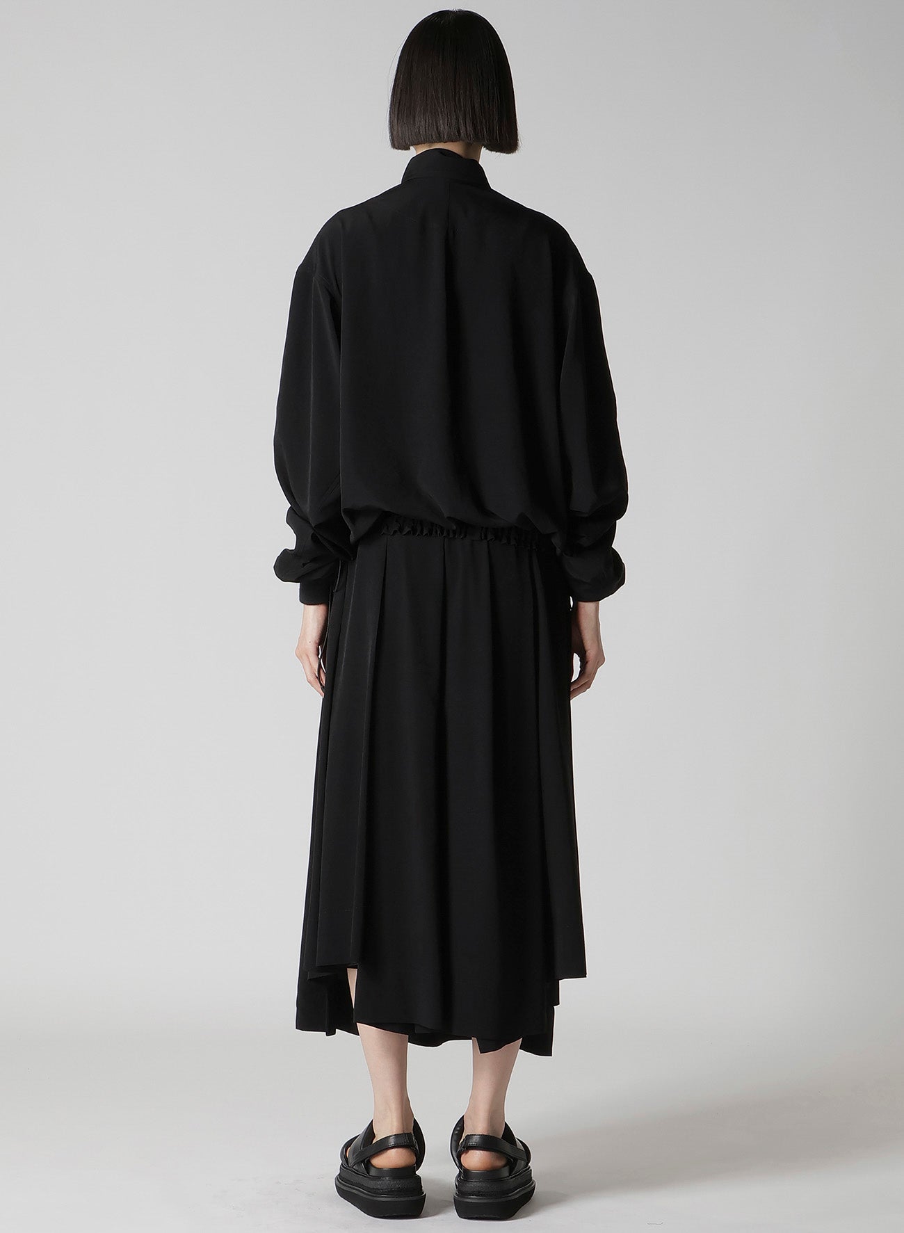 TA/PE CREPE DE CHINE SHIRRING SLEEVE JACKET