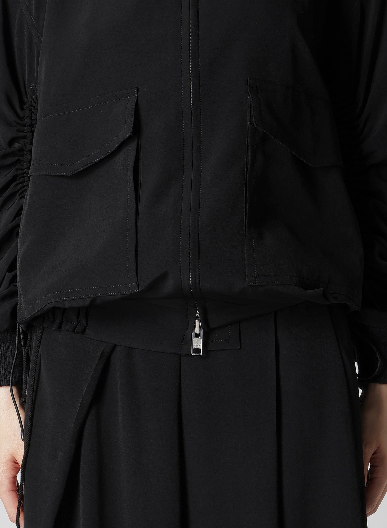 TA/PE CREPE DE CHINE SHIRRING SLEEVE JACKET