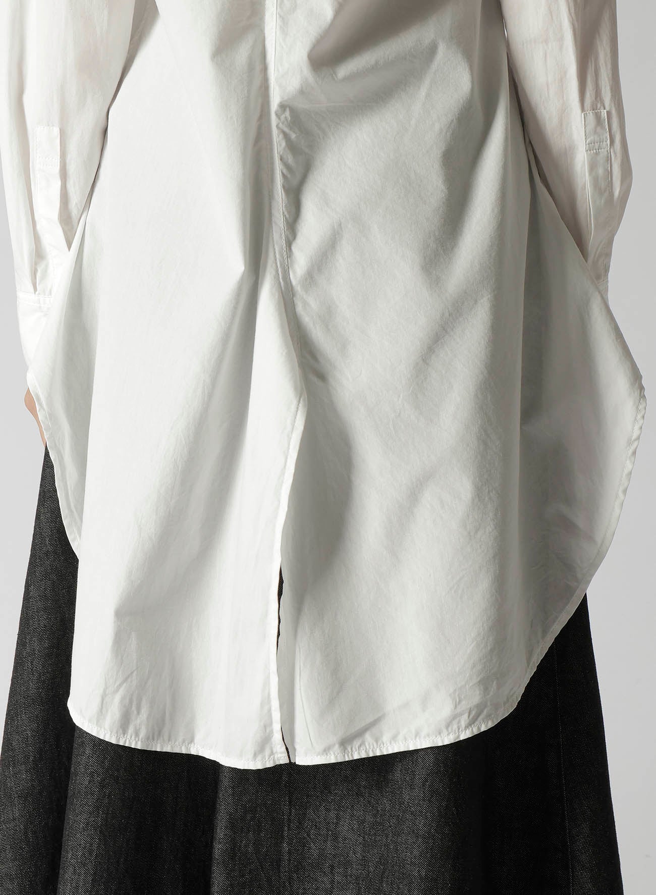 COTTON BROAD HIDDEN BUTTON LONG BLOUSE