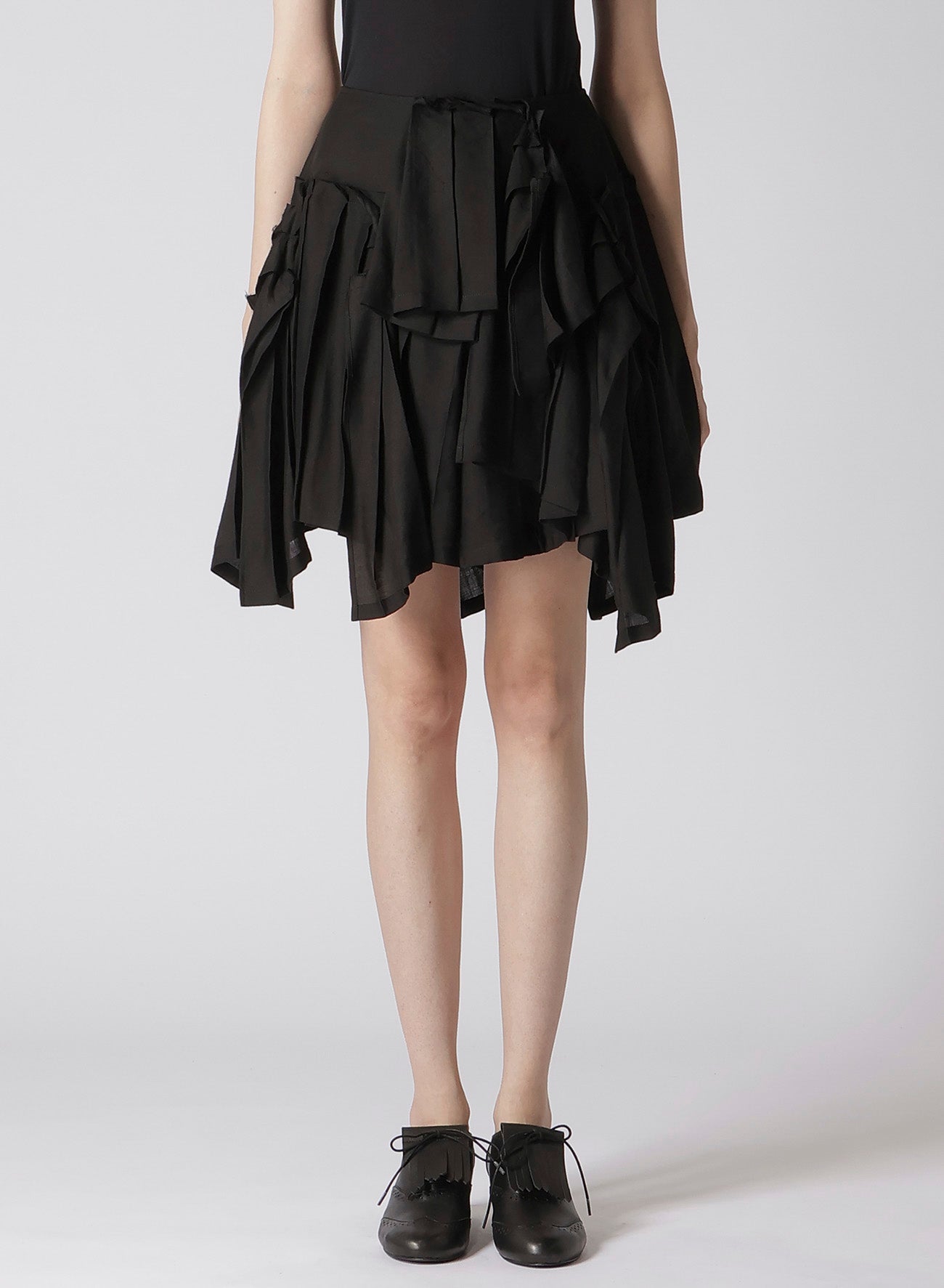 CELLULOSE/Ra TWILL PLEATED SHORT SKIRT