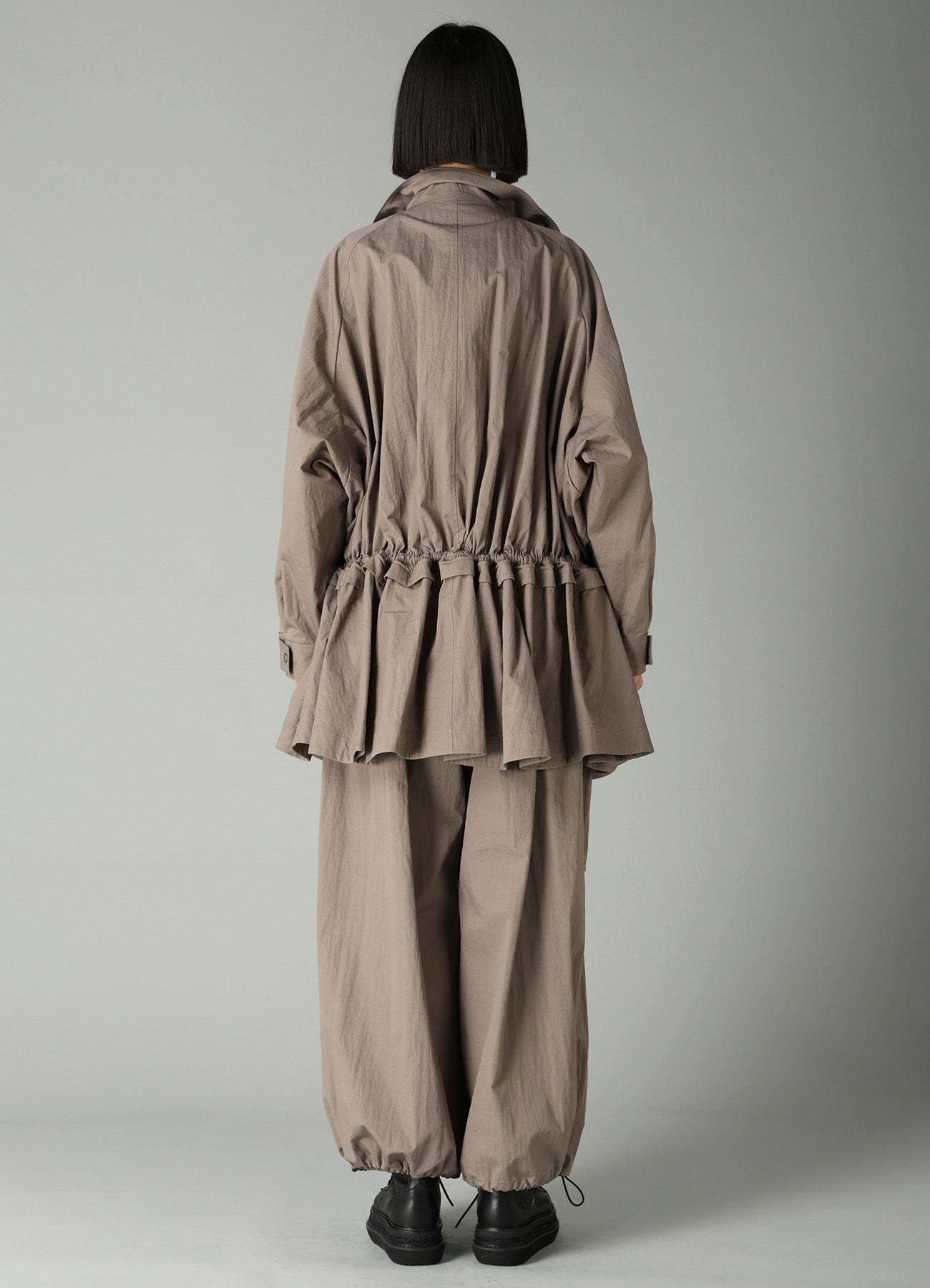 C/Ny WEATHER DRAWSTRING COAT