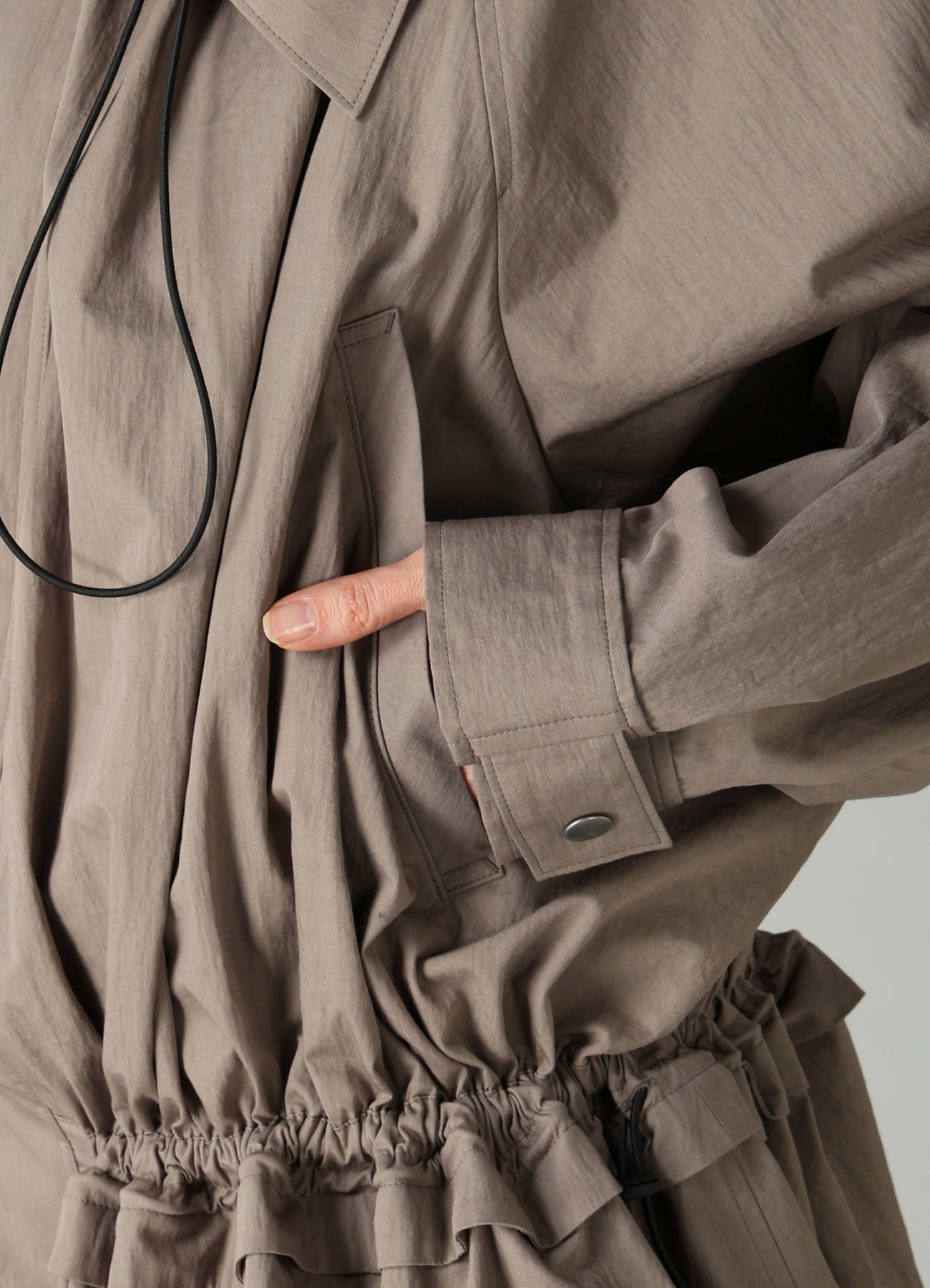 C/Ny WEATHER DRAWSTRING COAT