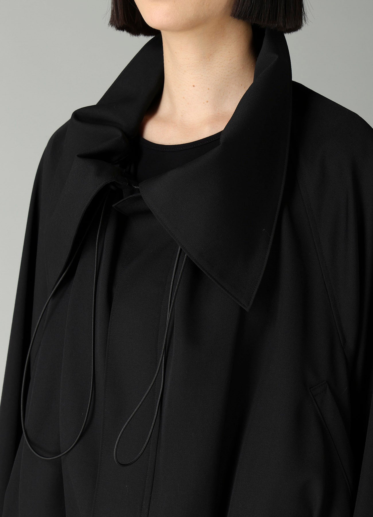GABARDINE DRAWSTRING COAT