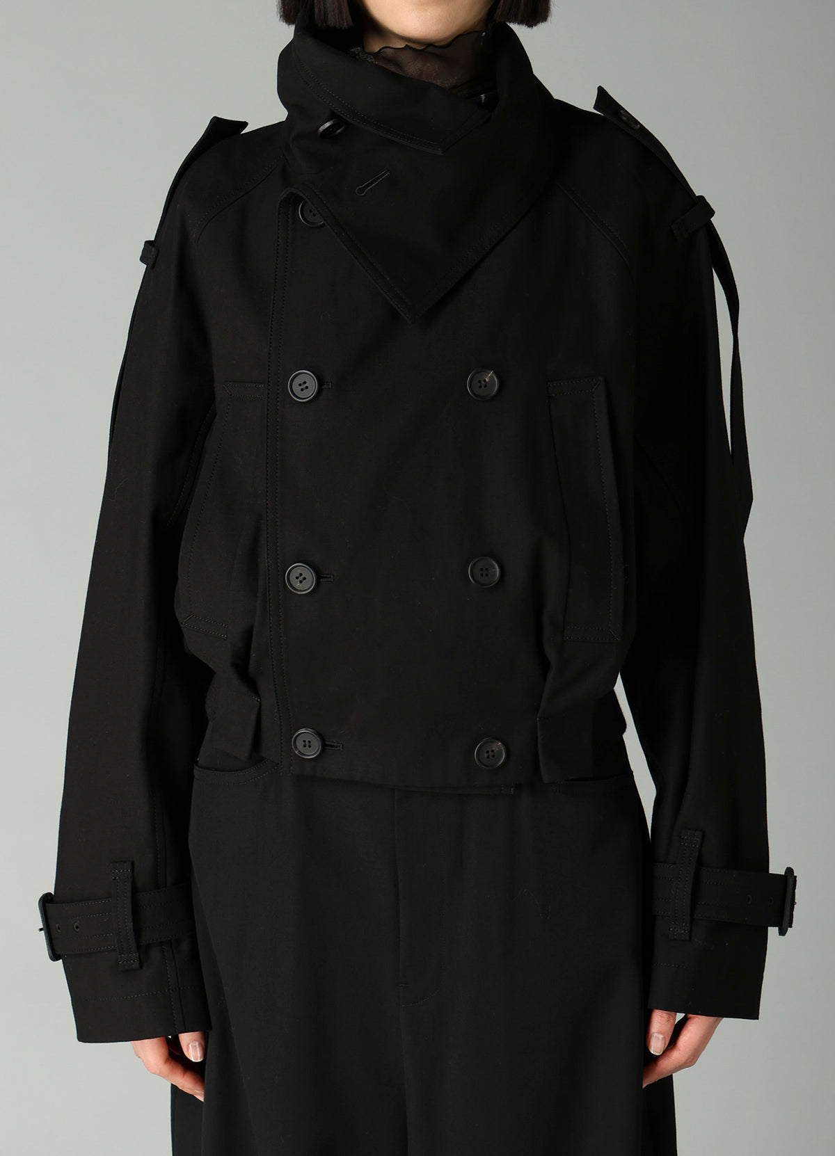 MILITARY BACKSIDE SATIN SHORT TRENCH JACKET