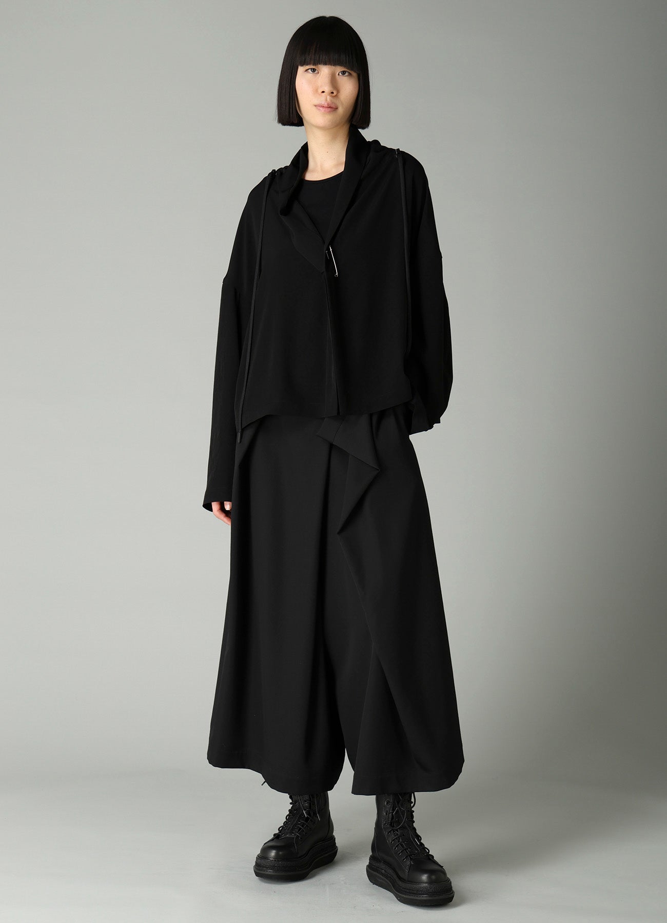Ta/Pe CREPE DE CHINE SQUARE JACKET